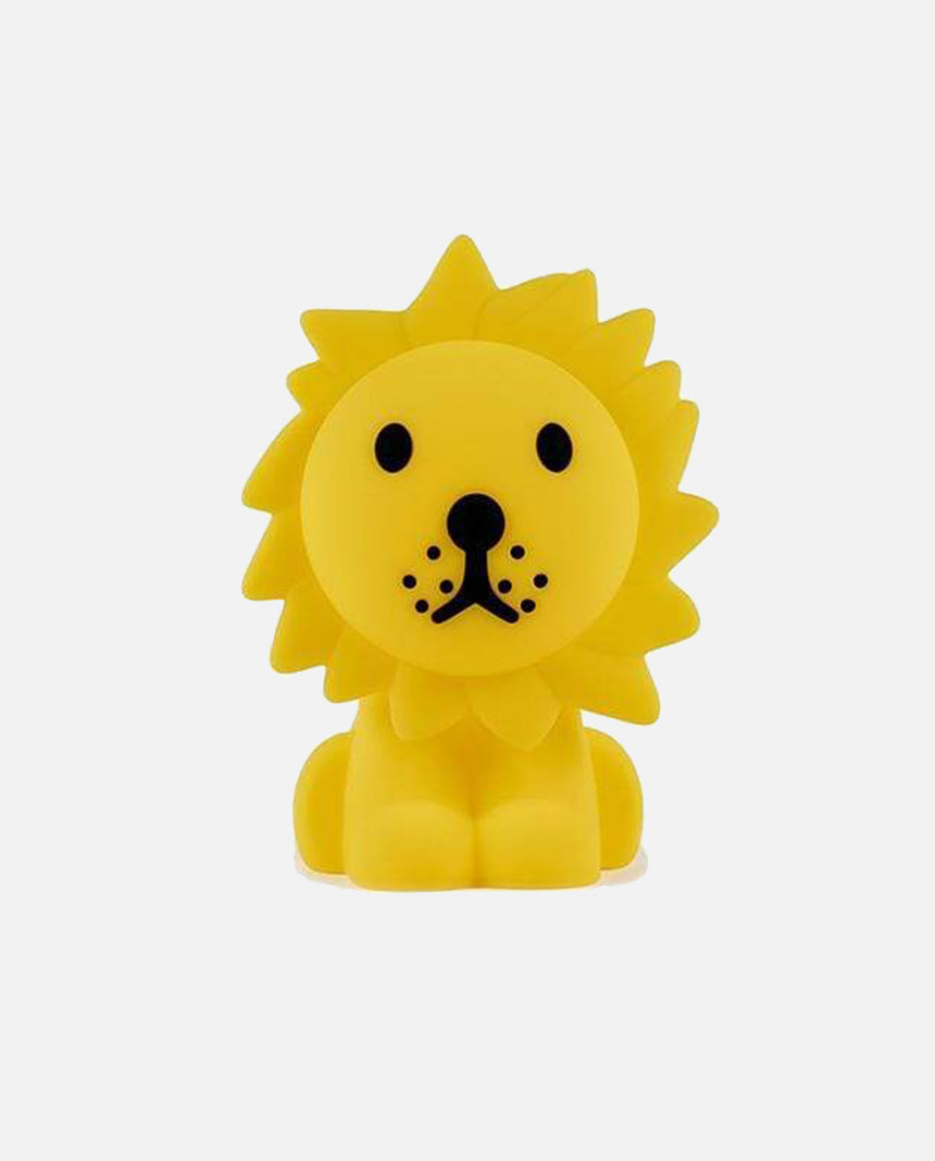 Lion First Light