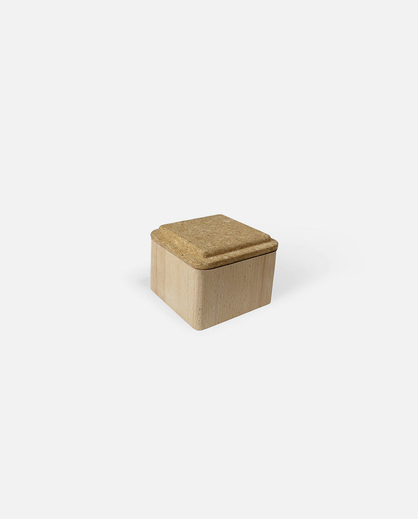 box I/II with cork lid/cardholder