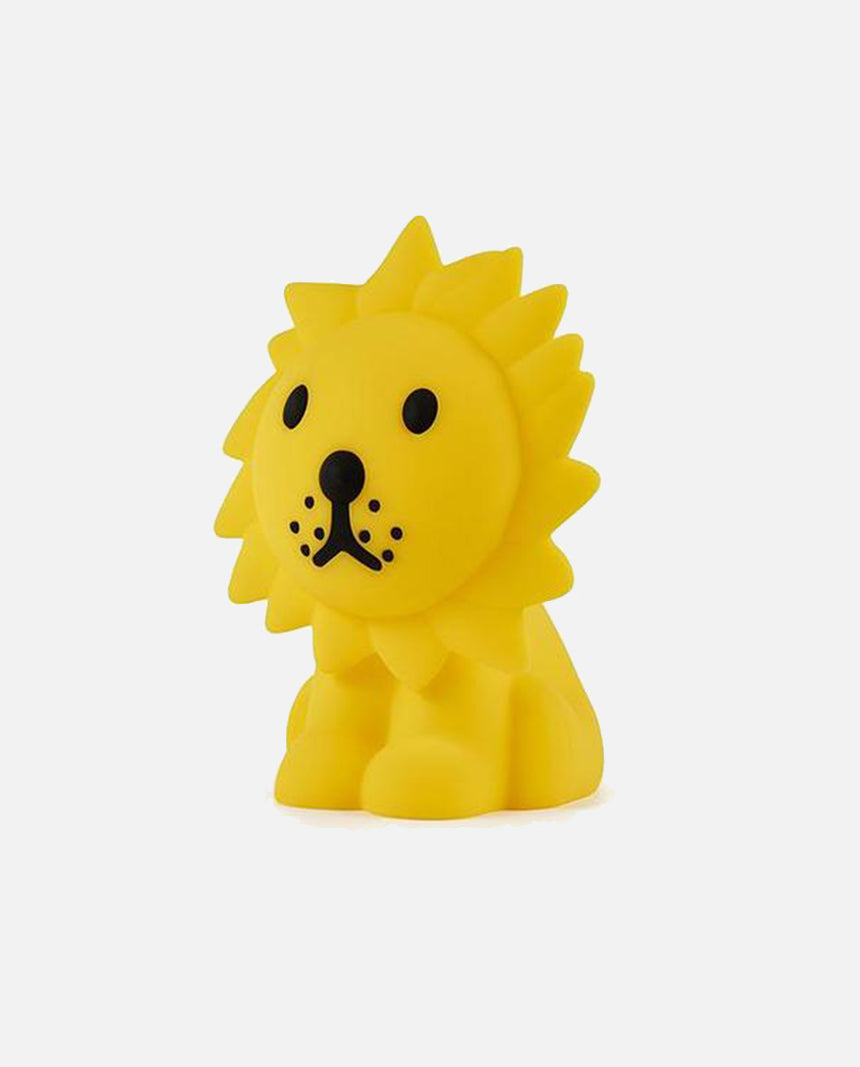Lion First Light