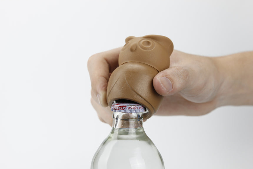 Thirsty Owl (bottle caps opener)