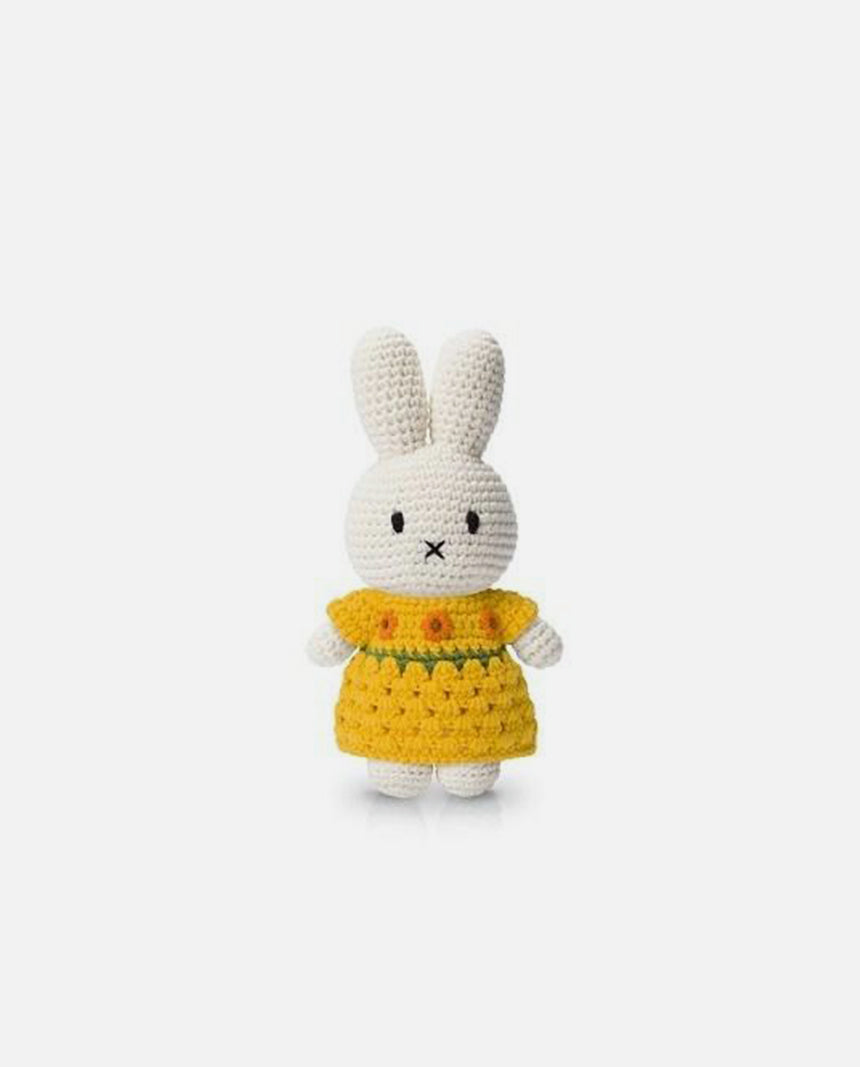 Miffy and her new sunflower dress – LOL Distribution