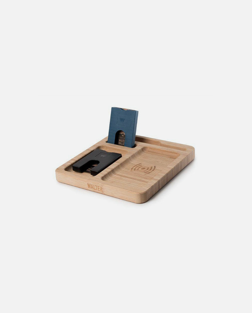 Walter Bamboo Dock with wireless charger